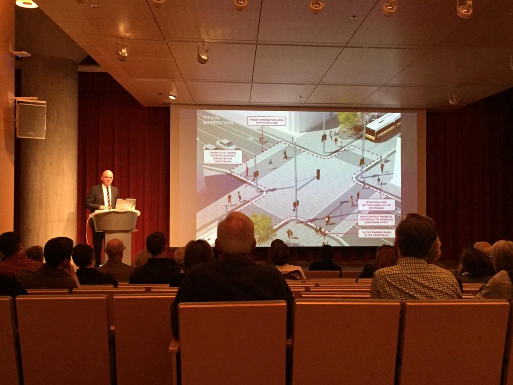 connorfwcox's tweet photo. James Corner @fieldoperations talks #UrbanDesign #Landscaping #TrafficCalming ++ on #NicolletMall in #Minneapolis http://t.co/zVK0sbUlwE
