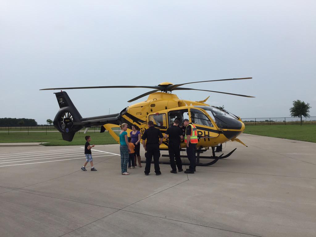 dps5507's tweet photo. Landing Zone Training with PHI Air Med. #fateridealong #fatedps #cshiftrules http://t.co/4oj1ObUifx