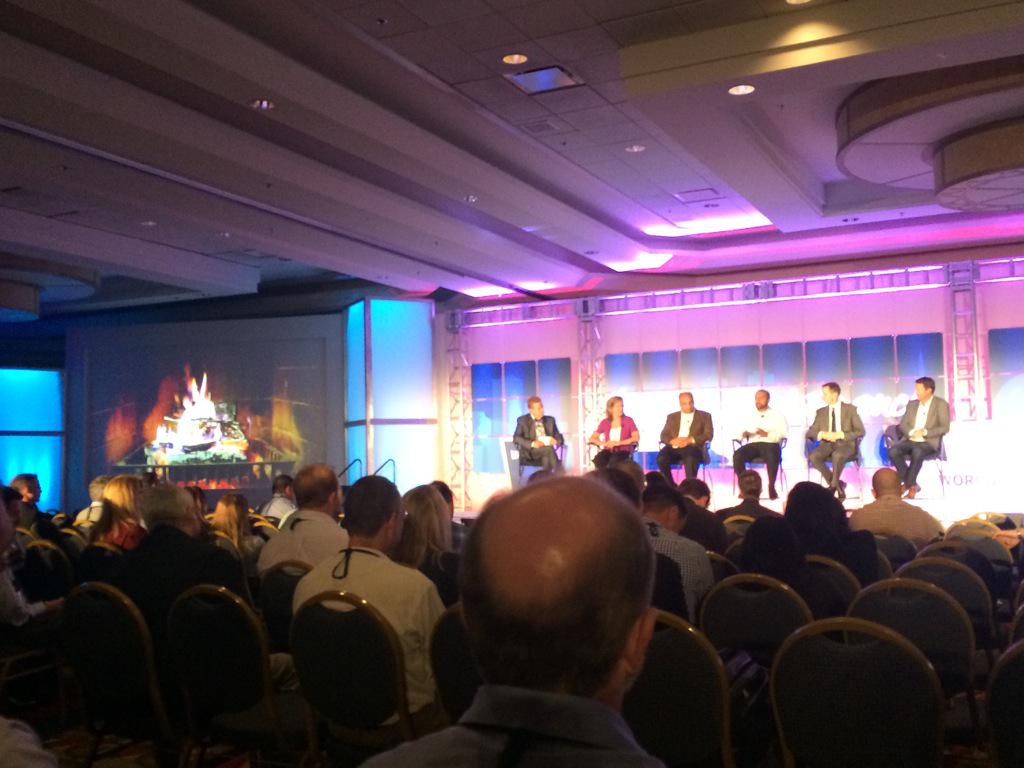 MrsKingCPA's tweet photo. Fireside chatting!  #HAWorld http://t.co/hHw2tBvibD