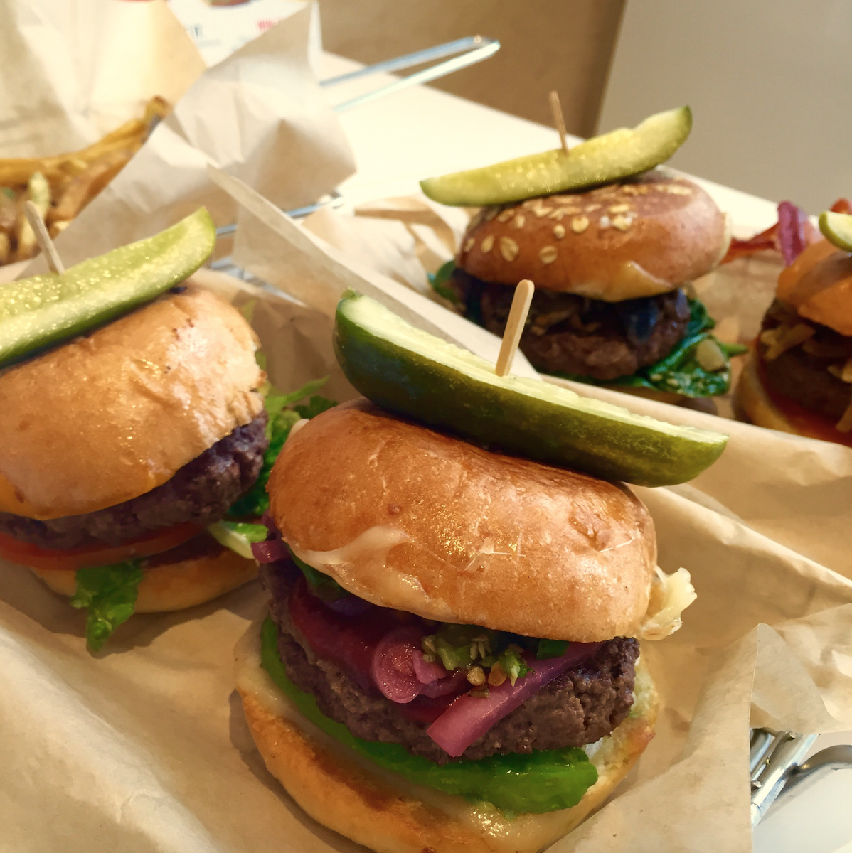 Jenna_Galloway's tweet photo. #burgerlover #themelt http://t.co/PhE2In6eU9