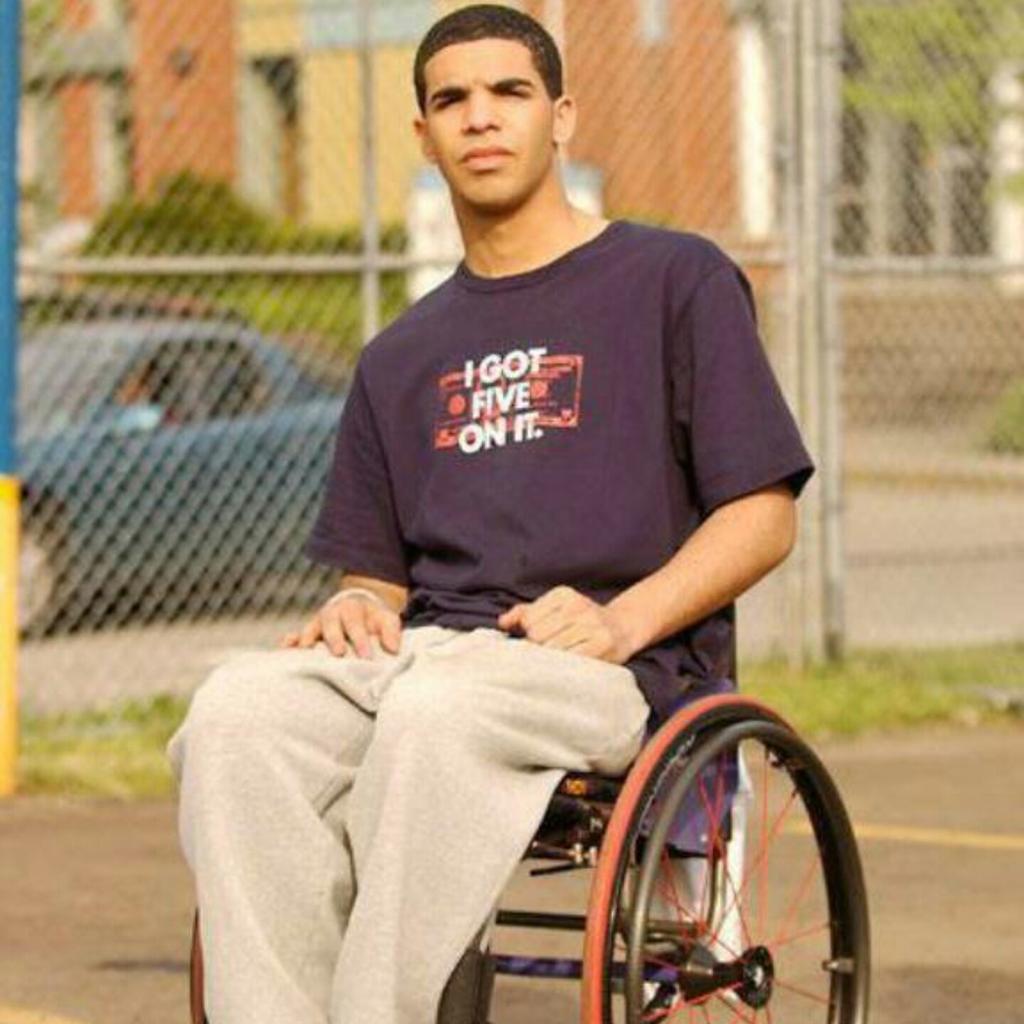jesusworecrocs's tweet photo. WHEN SHE LEAVES YOU CAUSE YOURE NOT A STAND UP GUY http://t.co/3cLapE0Spo