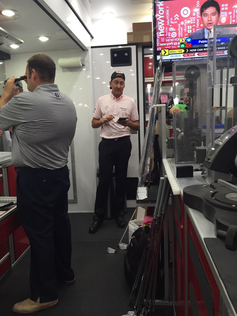 IanJamesPoulter's tweet photo. Rain delay work on the @Titleist Tour truck. Few re-grips. And @periscopeco to show you all inside @TitleistonTour http://t.co/0lmhyg4ilO