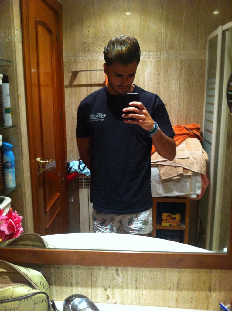 EduGismero's tweet photo. Ahora si que si, buenas noches! http://t.co/YPFAxUQPbf