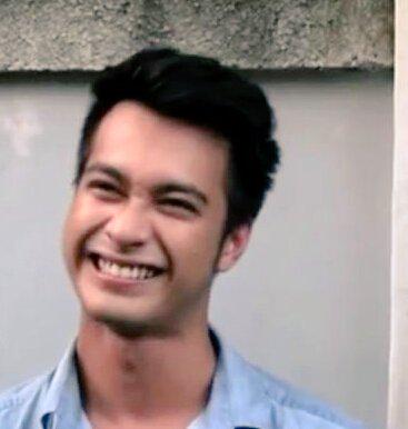 nay_nida's tweet photo. Slmt pg @ezagionino_real sukses ya syut layar lebarnya #21Hari di tunggu โฅโกโฅ http://t.co/t43JnVNgCq