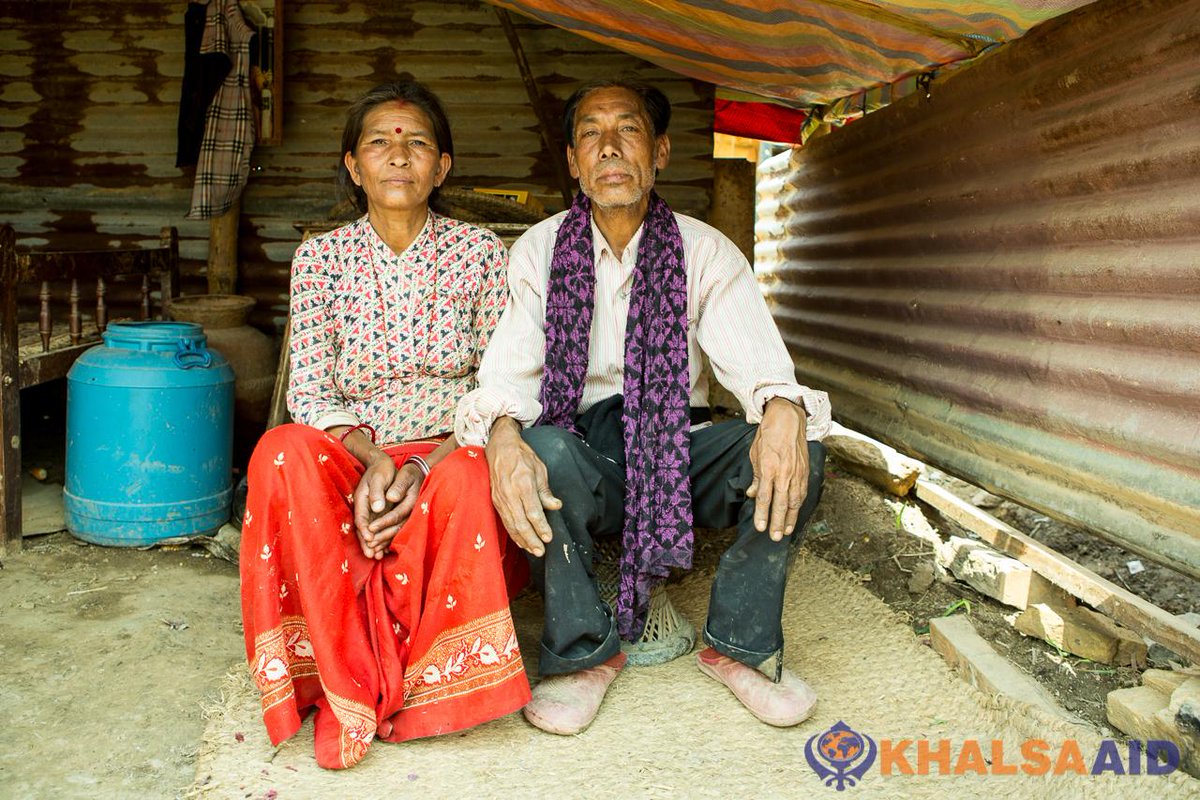 Khalsa_Aid's tweet photo. KA continues to support families affected by #NepalEarthquake with shelter http://t.co/ovloV2wb5G @MankamalSingh http://t.co/CVdbVOVrje