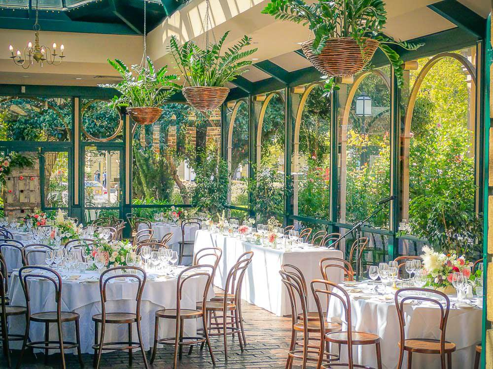 AyersHouse's tweet photo. A truly luscious garden green wedding....http://t.co/9cUYxQRbnM
#gardenwedding #adelaide #ayershouse #Poppies http://t.co/yPJ4L6OIui