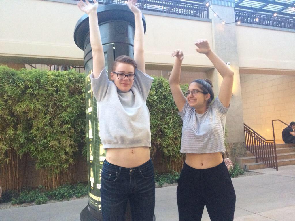 m00nsshine's tweet photo. #croptopmovement http://t.co/QUSSJ6R2lr