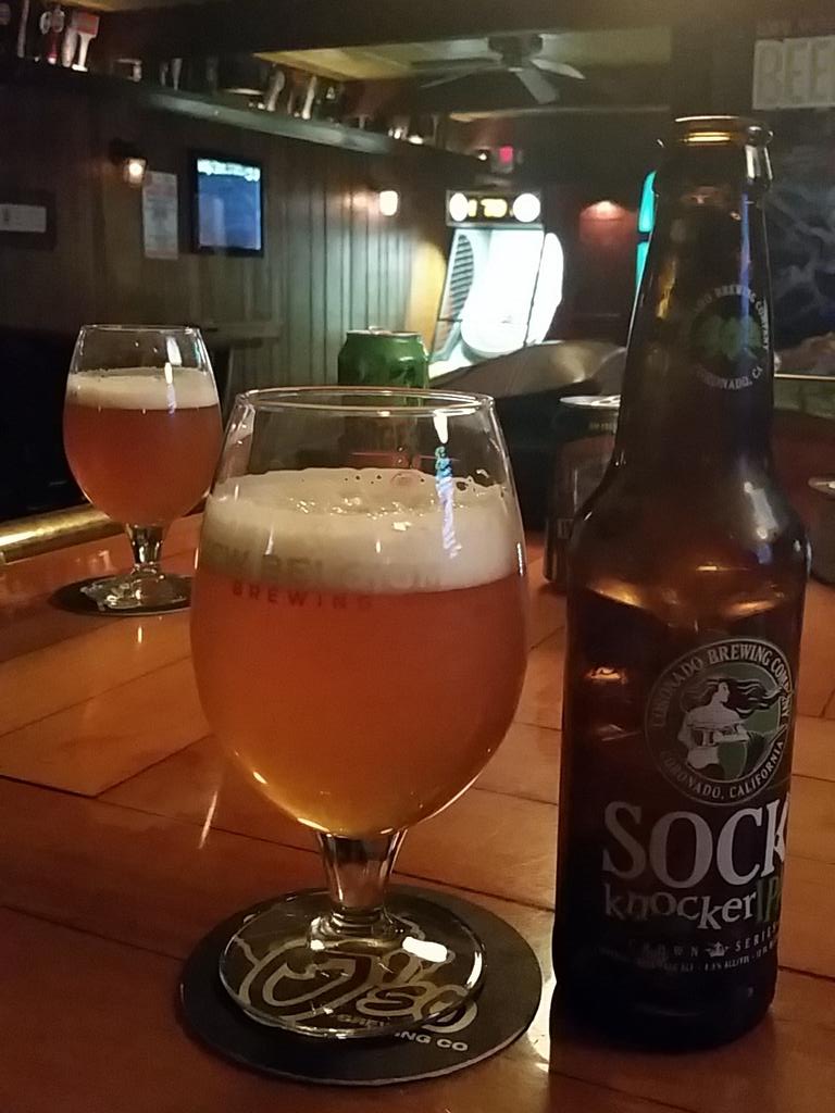 RcdGary's tweet photo. @FoxRiverHouse  drinking a @CoronadoBrewing sock kocker with @coppertie http://t.co/JuOvFs3znS