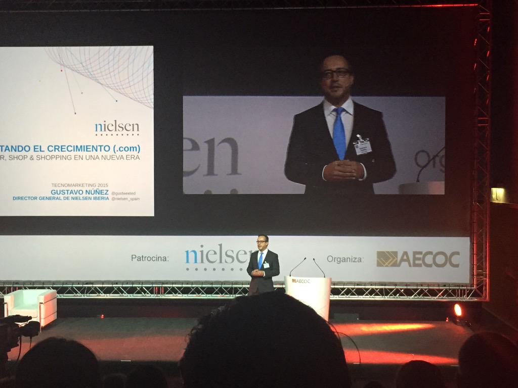 ardelama's tweet photo. #tmkt15 @Gustweeted Gustavo abriendo Tecnomarketing 2015, mucha nostalgia.... http://t.co/A1NOQZ6g0J