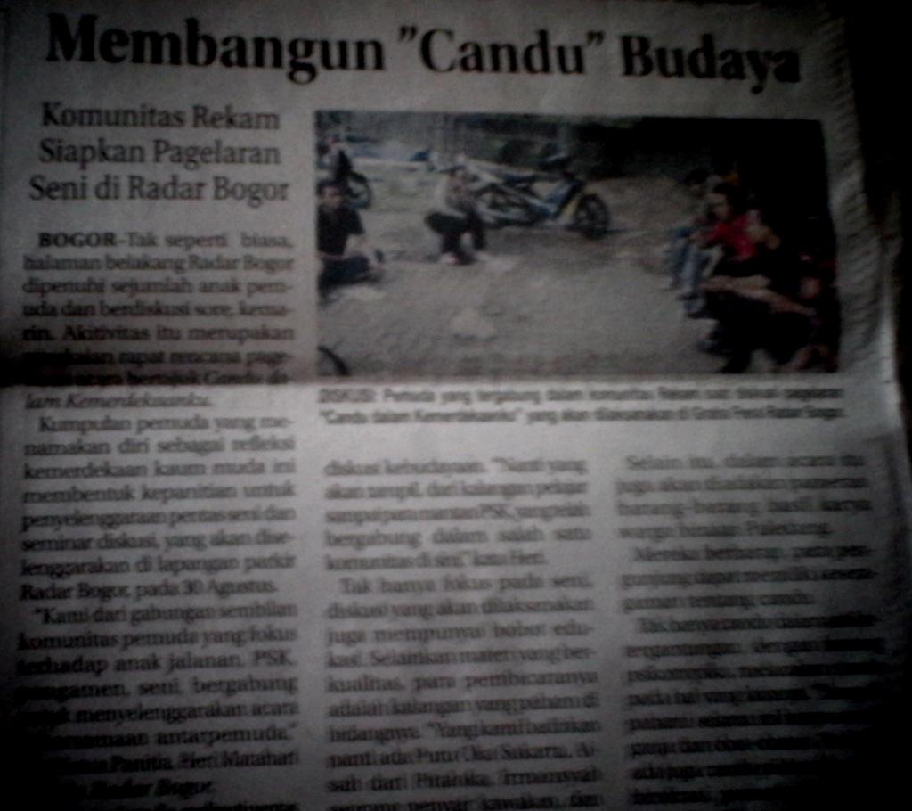 putra_herie's tweet photo. Dialog taman ReKKaM http://t.co/dFDGi6ErC9