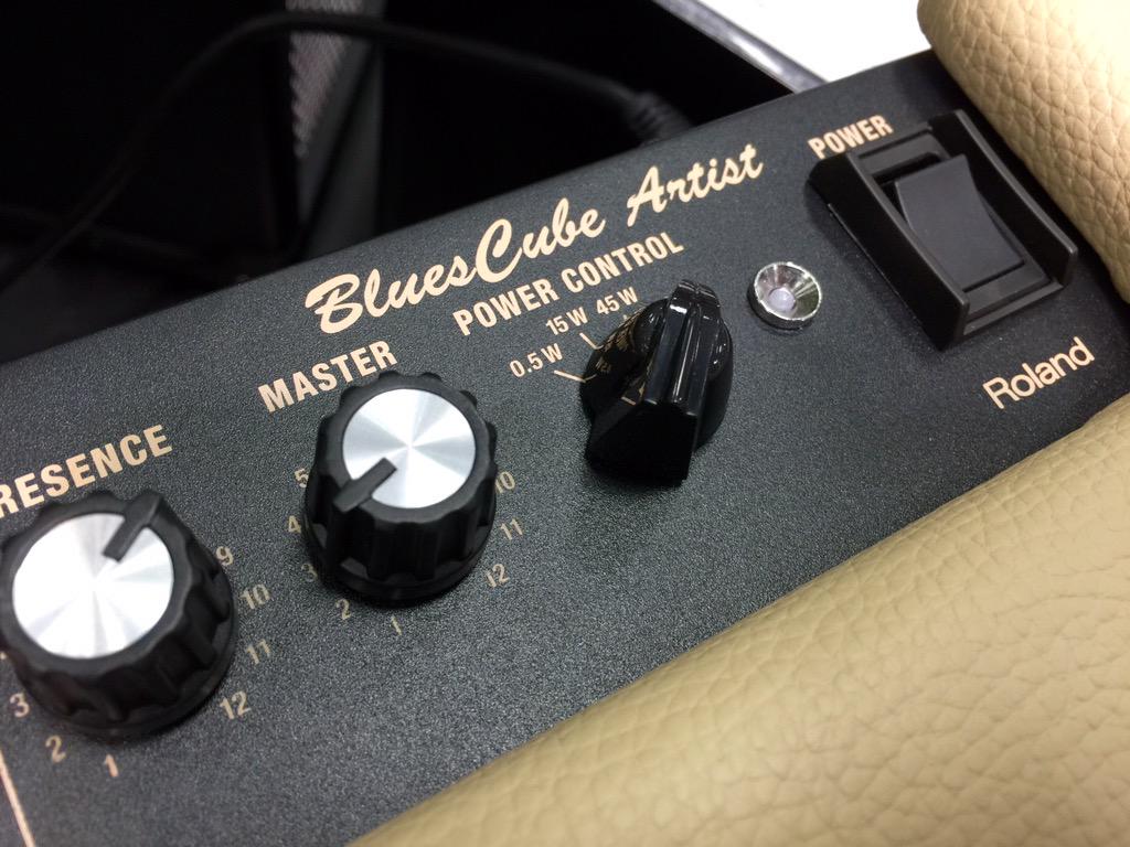 RolandLiverpool's tweet photo. Look what's out on the @dawsonsmusic #liverpool shop floor ! @THEBOSSUK #BluesCubeARTIST http://t.co/qD6870nEjD