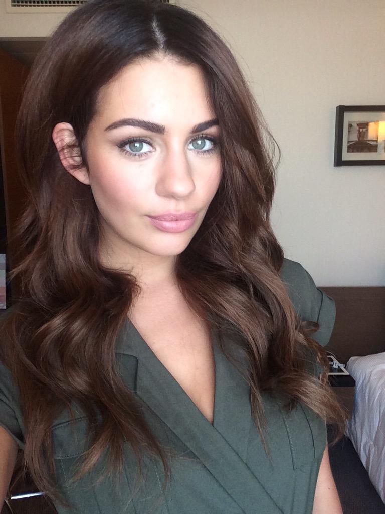 Holly Peers Nude Photos 29 Holly Peers Nude Photos 93