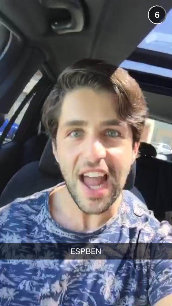 natekristanto's tweet photo. That ugly chick you hooked up with 3 years ago because you were lonely ππ @PortableShua #ESPBen http://t.co/YghmJi2LtB