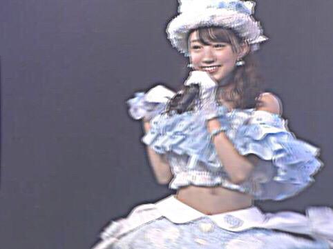 Otyrq's tweet photo. ◎

.

.

　言い訳より

.

　　　　　　効果的な
.

　キスをして
　＿＿＿＿＿

.

　↑↓

　　　　　　　YURI

.

　黙らせて

.

　　　　しまう狡い

.

　テクニック
　＿＿＿＿＿

. http://t.co/V8ZNSM4MY7