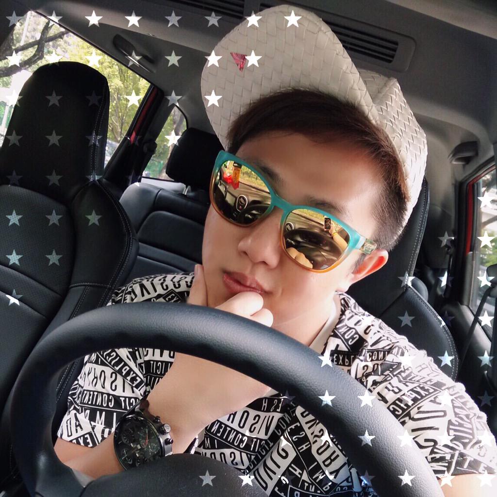 RedSeo's tweet image. [ 📷 FIRST #CARFIE IN RONKY! 🚗 ] / 😎  #rudyprojectsg #rudyproject #technicallycool #thpxrudy #opposg x