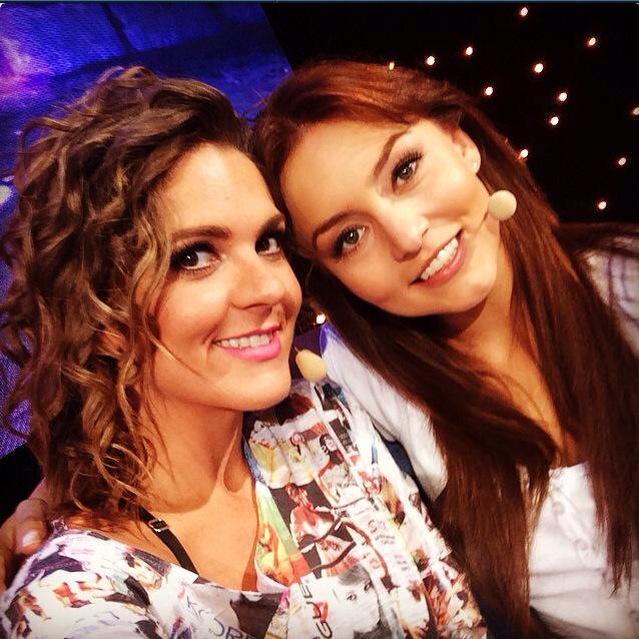 Boyerulli_Fans's tweet photo. “@ZORAIDAGOMEZ: @Anboy88 siempre es un gusto verte. Te quiero mucho😘 #mecaigode @mecaigoderisaf" http://t.co/odOTaRLRhj