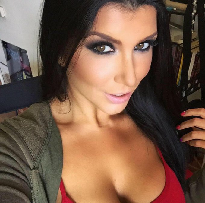 I highly recommend following @Romi_Rain #youcanthankmelater http://t.co/XUhQJOx2aZ<a class="tags" href="/tag/romi_rain">@romi_rain</a><a href="/tag/youcanthankmelater"class="tags">#youcanthankmelater</a>