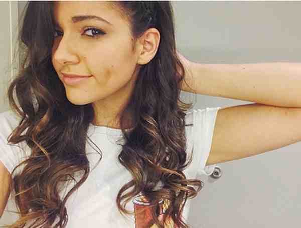 BetterBellaBrie's tweet photo. Online http://t.co/HAsyan6zoL