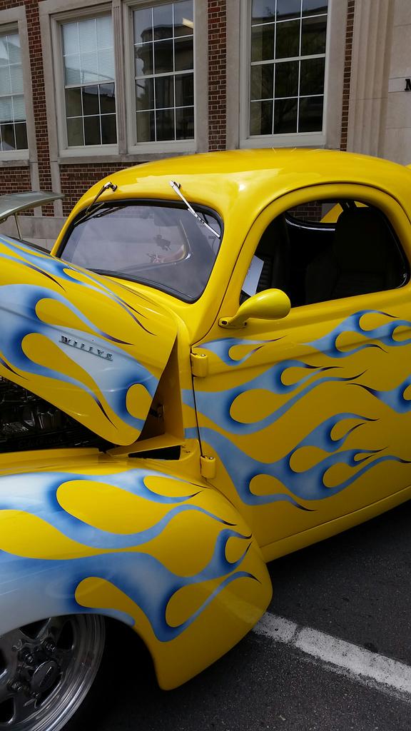 @karinbid it was such an enjoyable day with family, friends, neighbors and community members :)