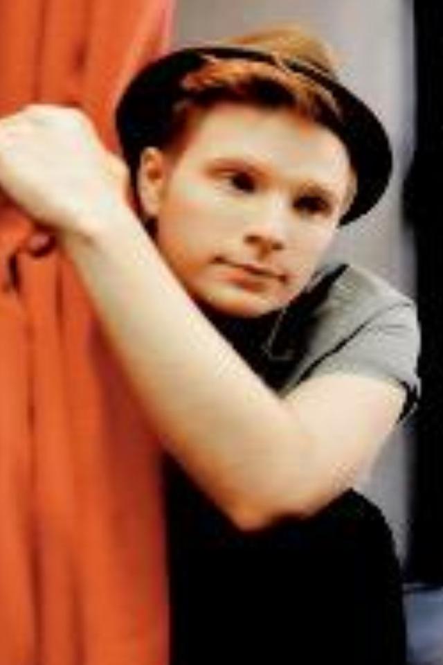 sorryimfob's tweet photo. Patrick looks like a sloth aw http://t.co/evJXQL8Fnd