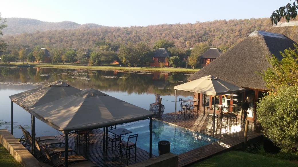 PhillipdeWaal's tweet photo. Talking Dell XC Series with @nutanix at the Dell Hyper-Ignite  Boot Camp 2015 at Intundla Lodge #DellFutureReadyIT http://t.co/mbHwlW9anB
