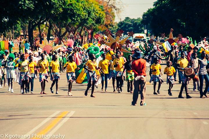 Atteridge75's tweet photo. Delayed post: scenes from the #PHELICarnival that took place on 01 May 2015.. http://t.co/QwVRs4J70R