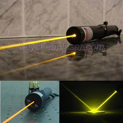 ledlaserpointer's tweet image. buycheaplaser.com/yellow-laser-p… ,黄色い光レーザーポインター小型 天体観測 ◆金色に近い美しいイエローレーザーポインターです。buycheaplaser.com/laser-green.ht… ,色味のキレイな波長589nmであり比較的