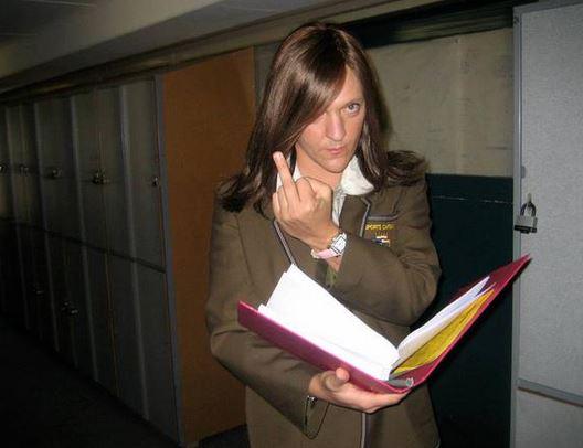 workisajerk's tweet photo. when a customer comes up to you at work @ChrisLilley http://t.co/TwQOoq1zRG
