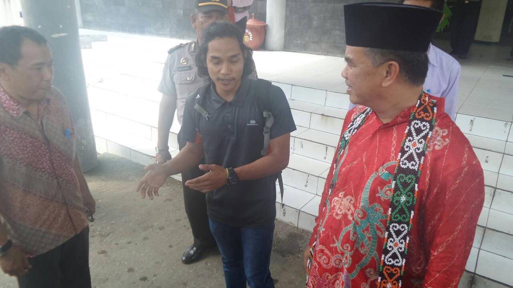 syahariejaang1's tweet photo. Generasi muda ternyata lebih bergairah dlm membangun daerah kita dan aspirasi yg saya dpt hari ini sungguh luar biasa http://t.co/nEIwURoDPe