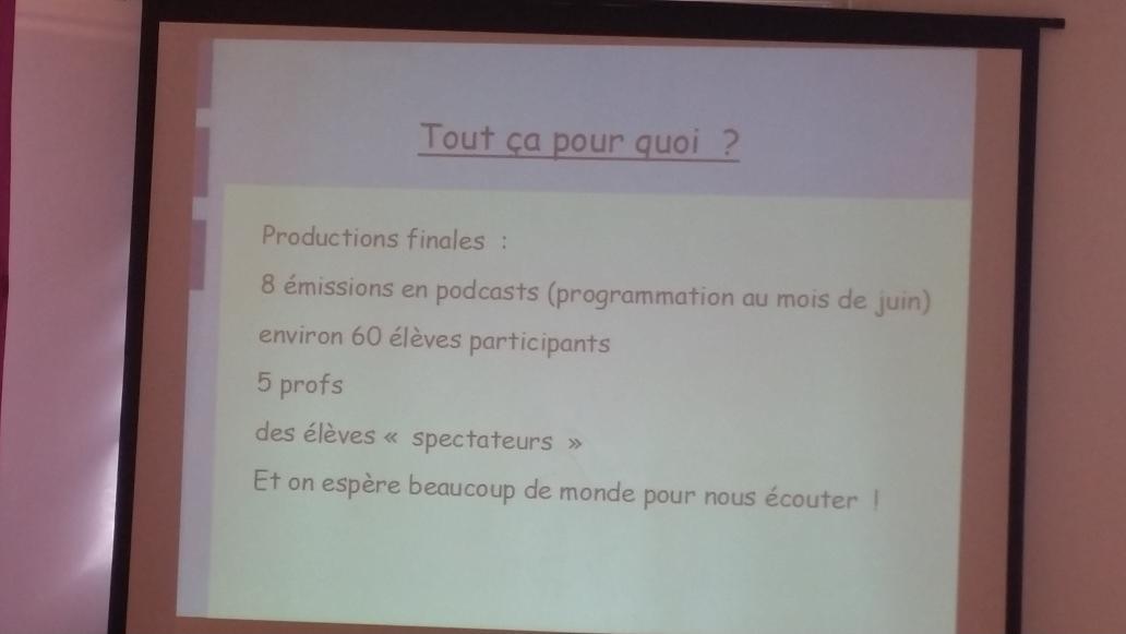 SophieGarssine's tweet image. #docs91 Projet #webradio présenté par @sandpaquier et retours d&apos;expérience
