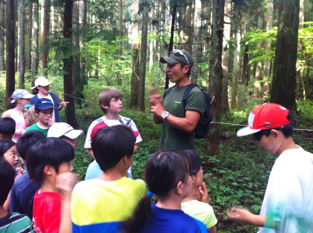 Namastececi's tweet photo. Ninja training begins at #gr4camp @yis http://t.co/N5JBG7azpC
