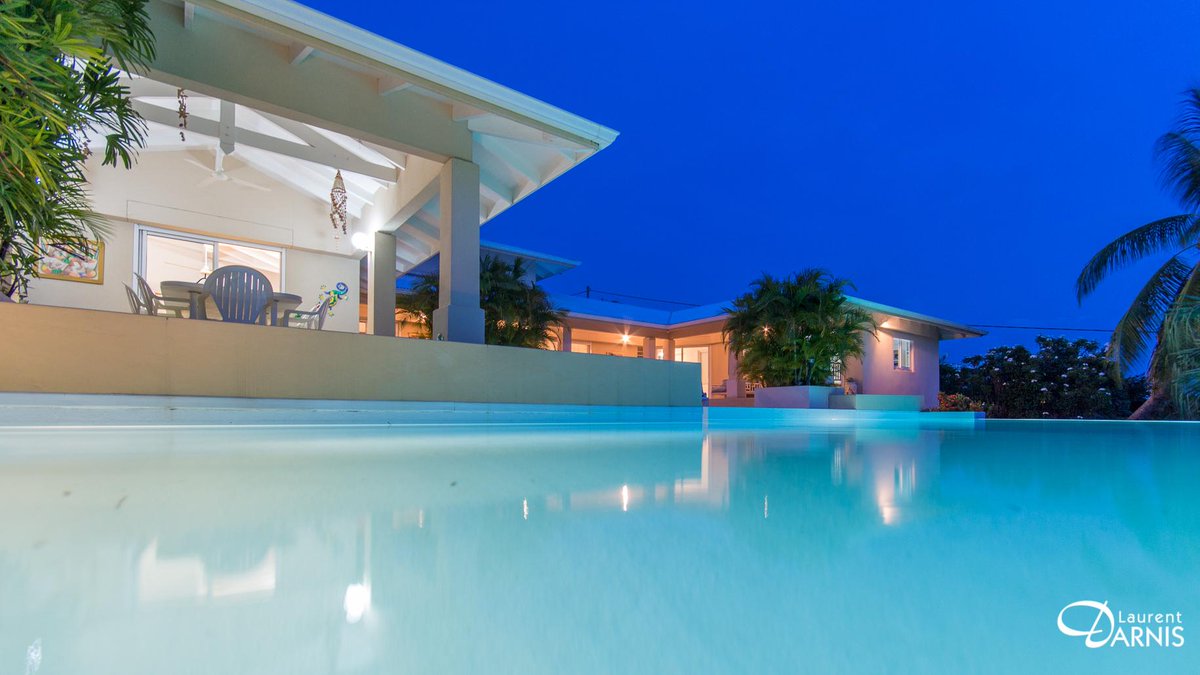 immobiliergenas's tweet photo. Les nouveautés débarquent de #Martinique cette semaine ! #immobilier http://t.co/Bqh410vUhf http://t.co/0bLbQ3wsGX