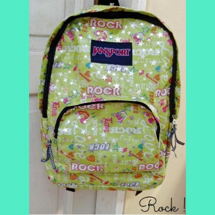 Vitra_Shop's tweet photo. JANSPORT ROCK
IDR 175.000
Ukuran 40cm x 33cm
Bahan seperti JS ori
#HariBukuNasional #SUCI5 #IniTalkShowNETWithCJR http://t.co/tXXjQKzuGu