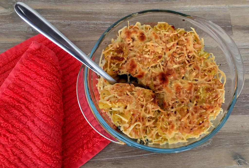 Weet je nog wat je vanavond eet? Probeer dan deze ovenschotel met kip en prei! zusjeskokenover.nl/ovenschotel-me…