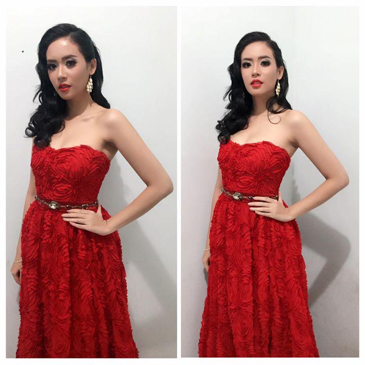 TheBeauniverse's tweet photo. #NEW Elvira Devinamira (@elviraelph) - @MissUniverse Indonesia 2014, ready for Liputan 6 SCTV Awards @realDonaldTrump http://t.co/g6JL0ZilJv