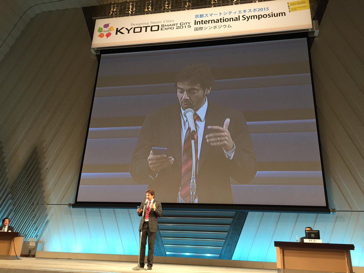 SmartCityexpo's tweet photo. #smartcities: the opportunity to make better cities, and a better world @ferrejosepramon #Kyoto #smartcityexpo http://t.co/KnNEkYIJF5