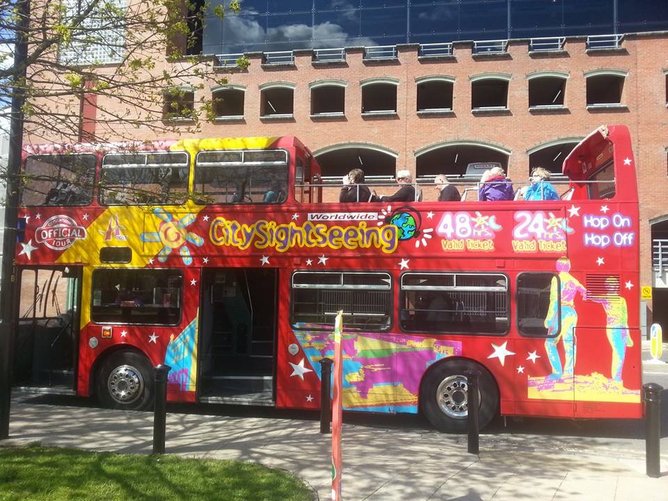 sightseeing5's tweet photo. Good Morning sunny Derry/Londonderry!!!#num1touroperators  #freeteacoffee  #10percentoffinvisitderrygiftshop http://t.co/P4gjcSVAmN
