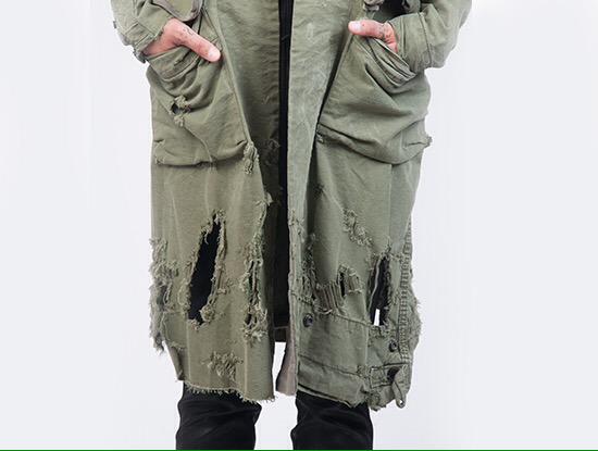 IBGDRAGZ's tweet photo. “yuuka4893: G-Dragon's fashion

VISVIM 🎩
greg lauren 👕 http://t.co/yhcXH30k4O”