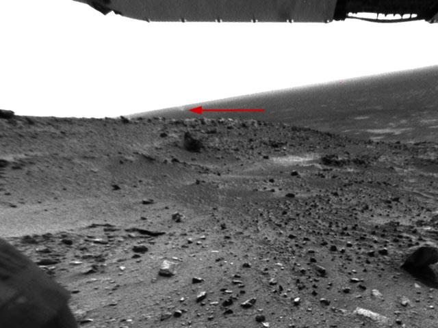 Space__pics's tweet photo. A Dust Devil Swirling on Mars. http://t.co/T5z7m8wjk5