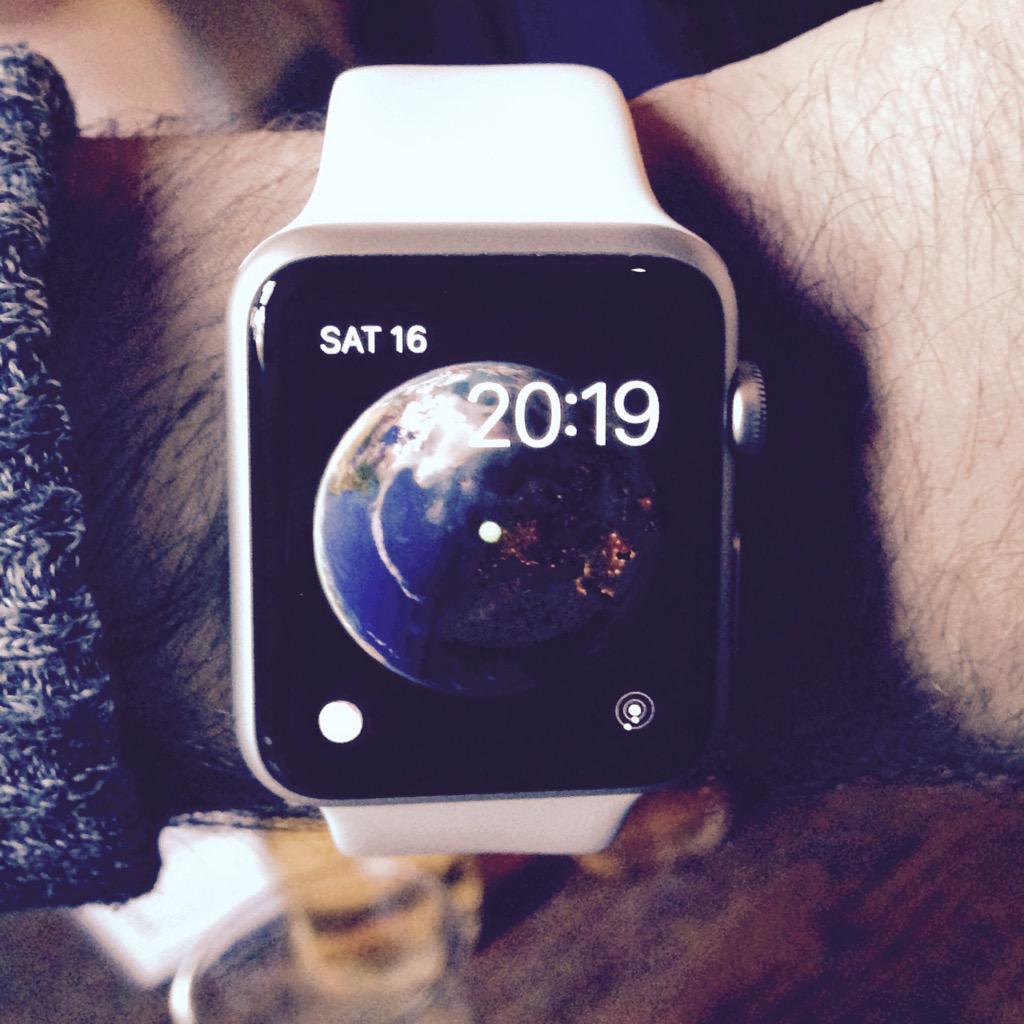 movementsapp's tweet photo. Just had this arrive on the weekend! Time to start developing our #AppleWatch #App now!! #Tech #Startup http://t.co/7I7NS5yhHB
