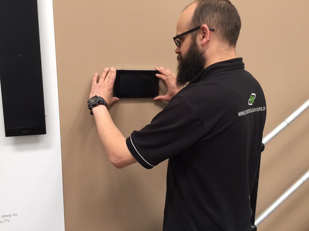 ParamountAV's tweet photo. @elanhomesystems &amp; @RakoControls shop demo kit going in today! Getting automated! Thx @Indigodistribut #LiveInstall http://t.co/9LzCipuCrn