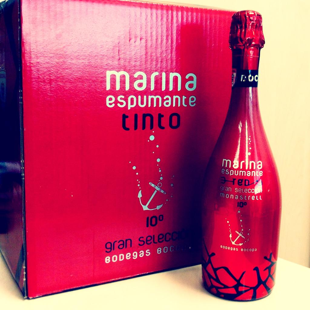 esMkt's tweet photo. Muchas gracias a @Vinodiversidad por este detallazo! CC @bodegas_bocopa http://t.co/VwoI2qu8TA