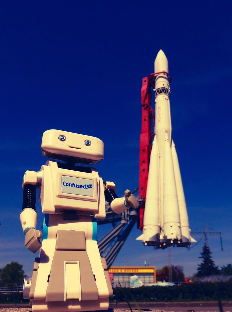 MichalBeres's tweet photo. Let's fly!    #briantherobot #briantoy #confusedcom #icemansigns #briansadventures http://t.co/iIZ71Ty7or