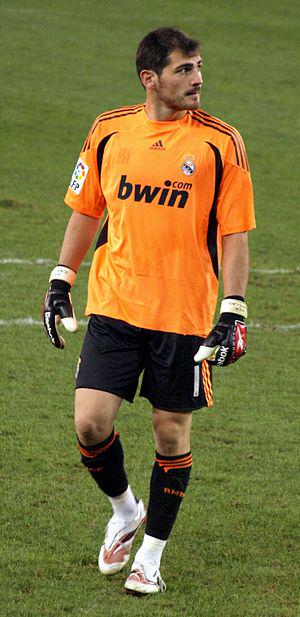 Happy birthday Iker Casillas, sukses terus di Real Madrid :D 