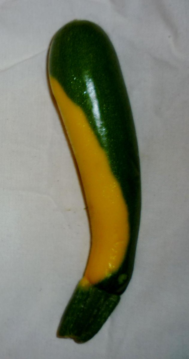 <a href="/MarketFood/">Fruit and Veg Market</a> <a href="/ABFruits/">A B Fruits</a> <a href="/candcfruit/">Gilgrove Ltd</a> ...and sometimes two