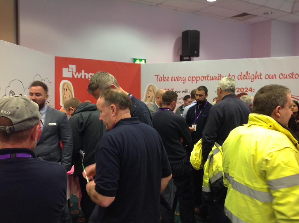 TracyIronmonger's tweet photo. Brilliant event where colleagues are getting to the heart of what matters to customers #whg2024 @walsallwhg http://t.co/c0NF8IePQk