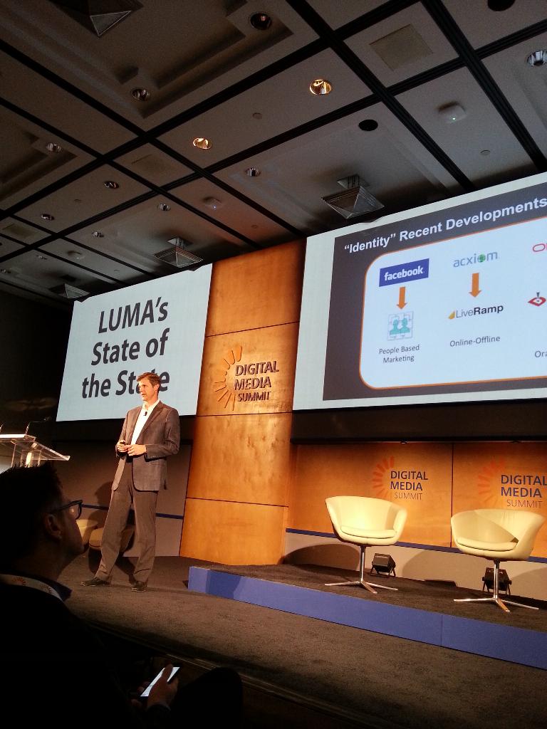 LUMA_partners's tweet photo. Hot topic: Identity.#DMS15 #007th http://t.co/KgovSiElzQ