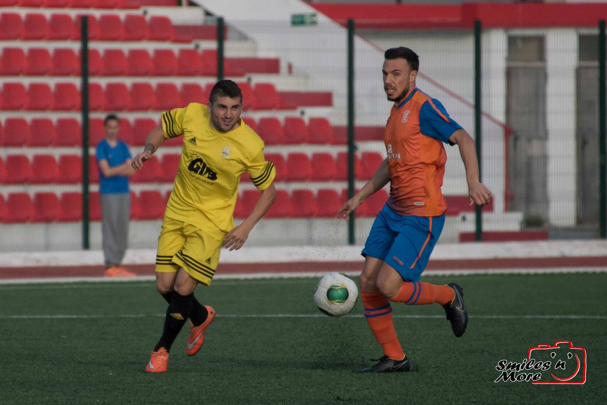 Kike17Moreno's tweet photo. Lions FC 1-1 Lynx FC, ante un rival que se jugaba entrar en la fase previa de Europa League. #LionsFC #CedeNulli http://t.co/m2Ea1ADxE1