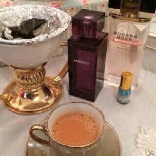 90Mouza's tweet photo. انتوا المساءاللي ينقال له رايق
وانتوا مساء الخير ياخيرالمسا

 بوجـودكم شـعورالفرح فايـق
وبحضـوركم  يبتدي أحـلى مسا http://t.co/RTxOBR9FNx