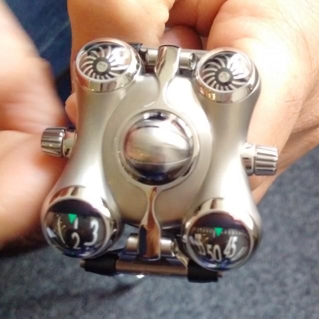 TheSandraLane's tweet photo. MB&amp;F #HM6 #SpacePirate named BestOfTheBest by @reddot Bravo @mbandf!! #MaxBusser http://t.co/aLTBtWzqVl